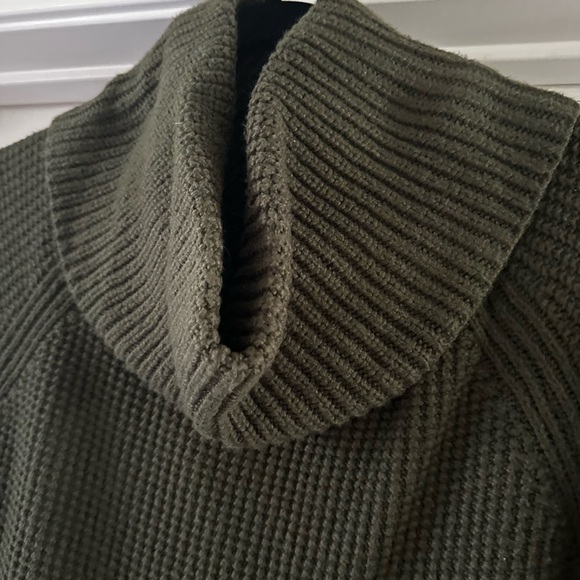 Market & Spruce Deep Olive Green Cowl Neck Sweater - Picture 9 of 9
